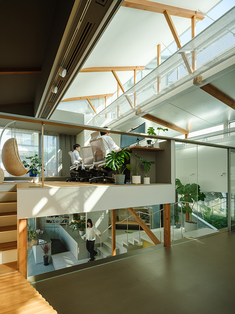 Blue Box Office - Light-environment of workspace with natural light - Sano lab., Keio Architecture